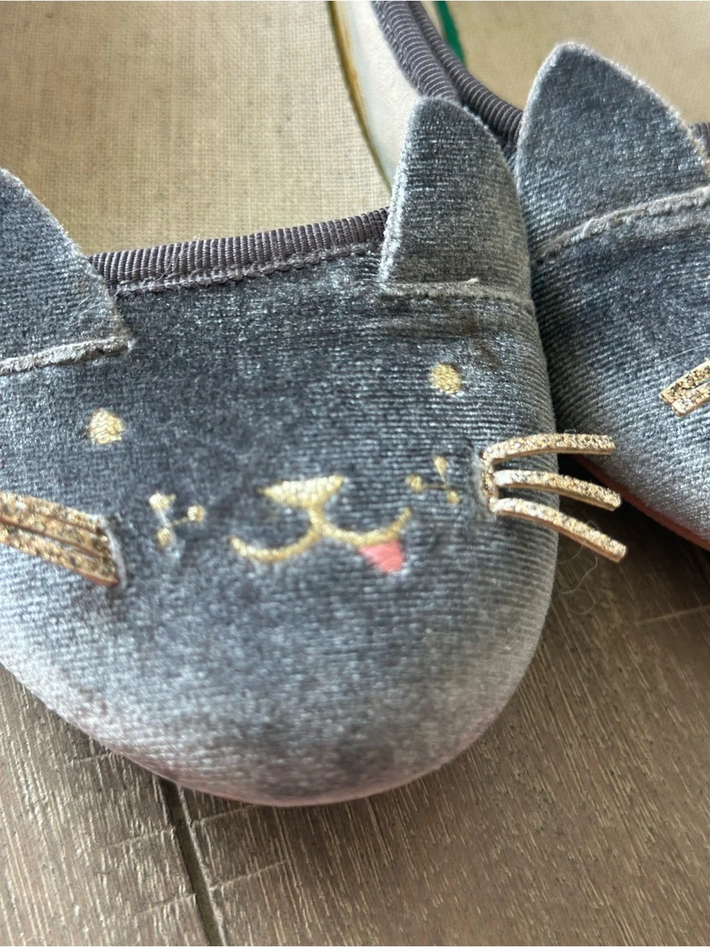 Joyfolie Girls' Mary Jane Shoes in Gray and Cream